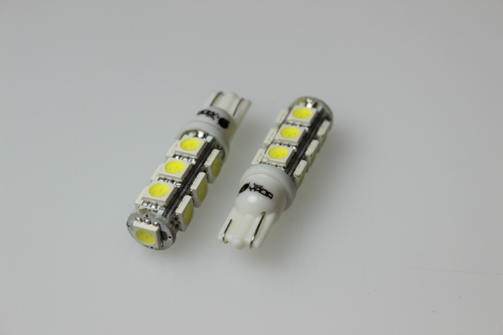 Лампа-диод 12V T10-12SMD W5W 5050 3 CHIP W2.1x9.5d  Nord Yada