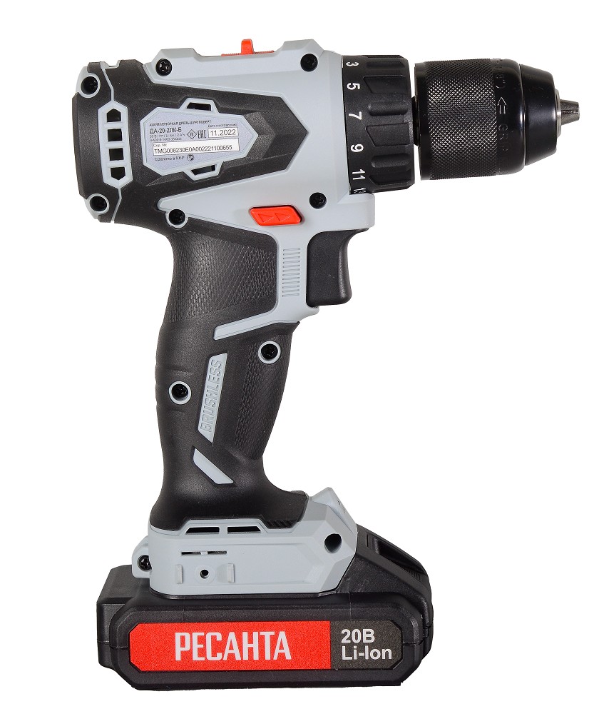 large-3046e8d297954cd030cd8945421e2ffd