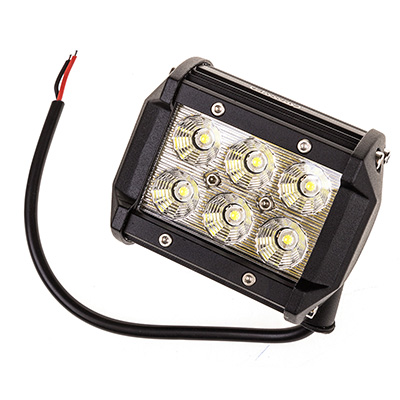Фара светодиодная SKYWAY OFF ROAD 100x80мм прямоугольная 12V-24V 18W 6 диодов, рассеив.свет, C-18W-FLOOD-S07201010, 130267