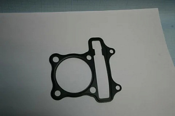 Прокладка цилиндра Двигатель 157QMJ (150сс) RC15OT-15 stells, RC15OT-153 Taurus (152QMI 125 cc)
