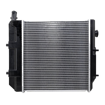 Радиатор двигателя AT