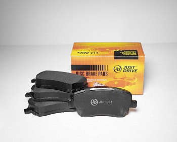 Колодки тормозные, передние JBP0021