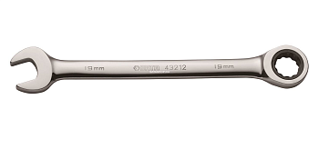 Ключ комбинированный с трещеткой 17мм