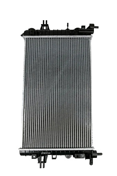 Радиатор двигателя M/T