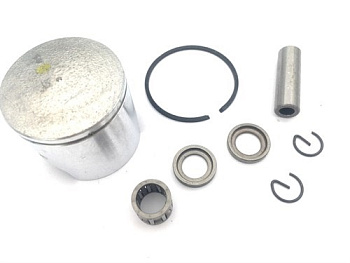 Поршень в сб. CHAMPION 142