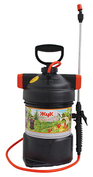 Опрыскиватель ЖУК 5л черный Оптима ОП-220