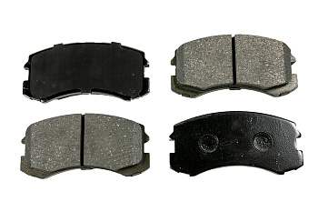 Колодки тормозные, передние (с антискрипной пластиной)