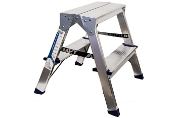 Стремянка алюминиевая двухсторонняя 2 ступ.A7202( Алюмент)