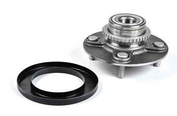 Ступица, задняя (с ABS) (со шпильками)