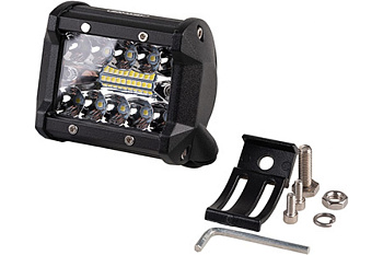 Фара светодиодная OFF ROAD  95*80*60мм прямоугольная 12V/24V 60W 6000К SKYWAY 20 диодов Ближний