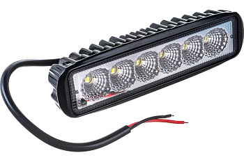 Фара рабочего света 18Вт прямоугольная 6 диодов ближний 156х42х40 TM Nord YADA																						