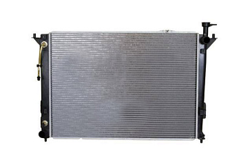 Радиатор двигателя AT
