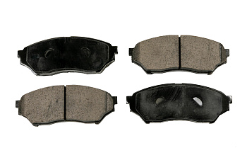 Колодки тормозные, передние (с антискрипной пластиной)