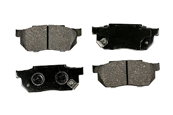 Колодки тормозные, передние (с антискрипной пластиной)