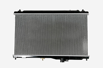 Радиатор двигателя 